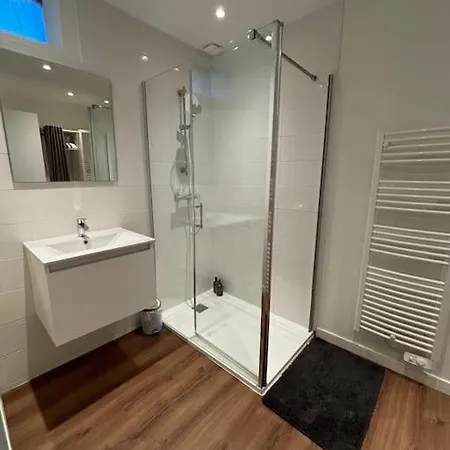 Proche De La Gare Apartmán *